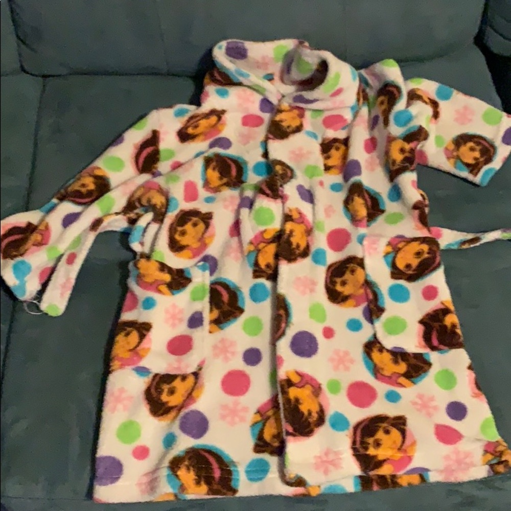 Dora the explorer robe